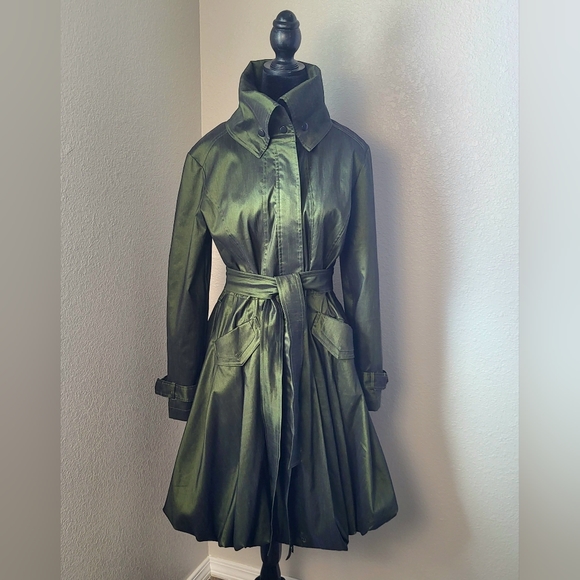 Samuel Dong Jackets & Blazers - Host Pick🦊 Samuel Dong Irredescent Green Bubble Dress Jacket Size Small